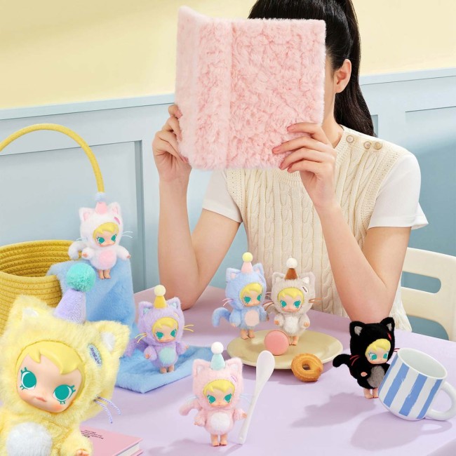 POP MART - BABY MOLLY -  POCKET FRIENDS SERIES FIGURES - 10.5-14 CM