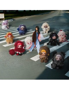 POP MART - SKULLPANDA - YOU FOUND ME! SERIES - PLUSH DOLL PENDANT BLIND BOX - 13,5 CM 2