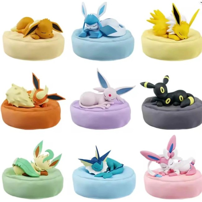 FIGURA FUNISM - POKEMON -  EEVEE FAMILY SLEEPING (MYSTERY)