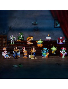 POP MART - DISNEY/PIXAR - SPOOKY NIGHT SERIES - 7-12 CM 2
