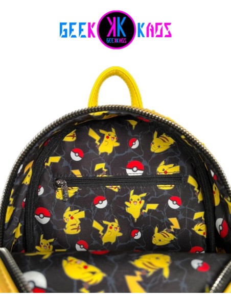 MINI MOCHILA - POKEMON - PIKACHU "WOLRD 1-1" - LOUNGEFLY